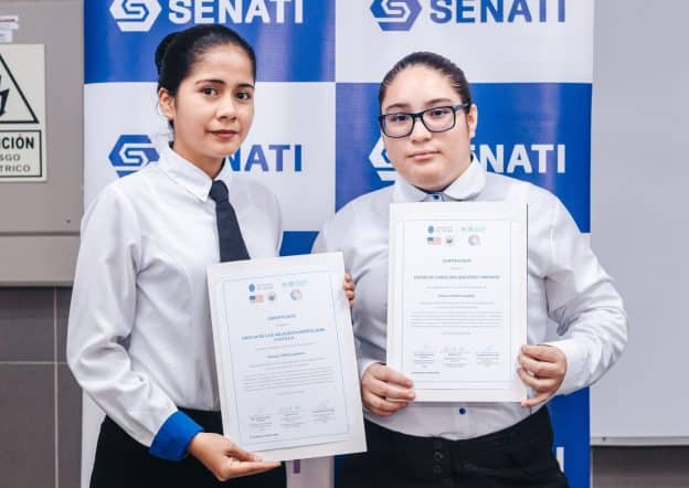 Alumnas de SENATI en Sullana lograron una beca en el programa Future STEM Leaders de la Embajada de EE.UU.